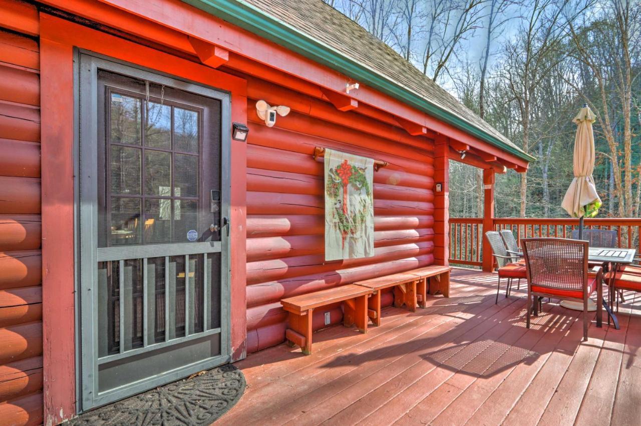 Holiday home Creekside Game And Hot Tub! Sevierville
